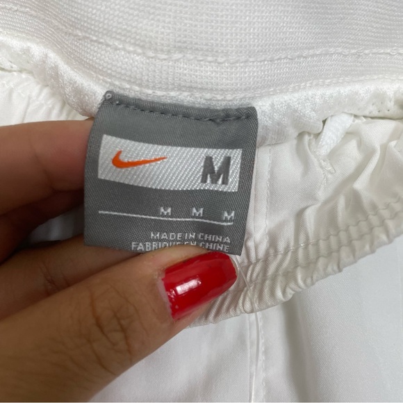 Vintage Lebron James Nike Track Suit White Men’s Size Medium 2 Piece - Picture 8 of 16